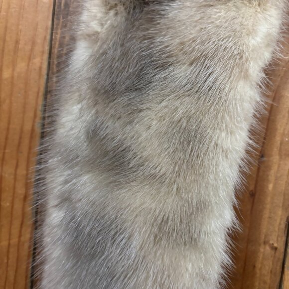 Vintage Fur Collars (3) - Picture 6 of 6